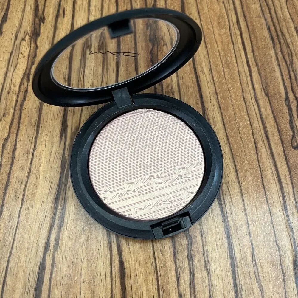 MAC Extra Dimension Skinfinish Beaming Blush (9g/0.31oz)
